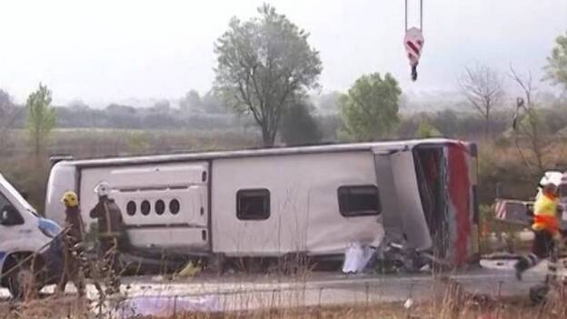 El conductor del autocar, en la UCI por una contusión pulmonar por el accidente