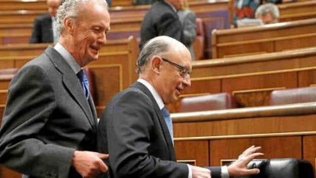 Montoro dice que "ojalá pudiera" perdonar la deuda