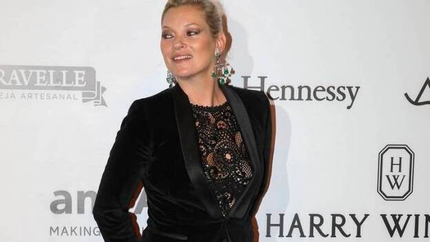 Famosos se unen contra el sida