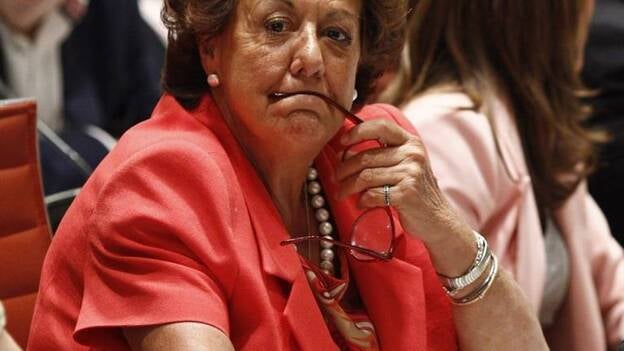 Barberá no ve motivo para dimitir y subraya que el juez no ha pedido su imputación