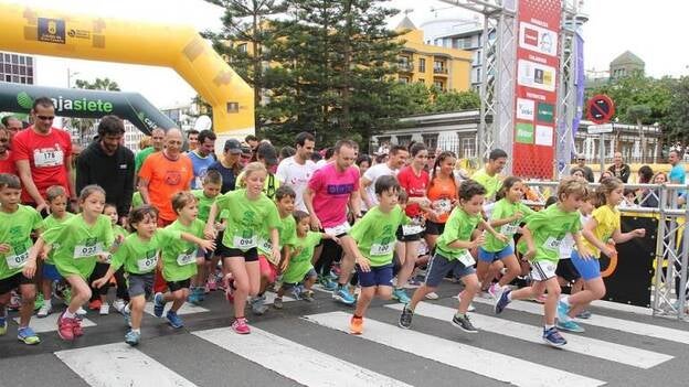 Espíritu de equipo en la CANARIAS7 Carrera de las Empresas