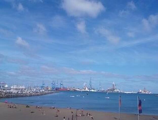 Luce el sol en la capital grancanaria