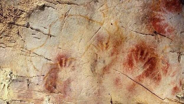 Una revista científica publica un estudio sobre las pinturas de la cueva del Castillo