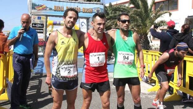 665 corredores en la Base Aérea de Gando