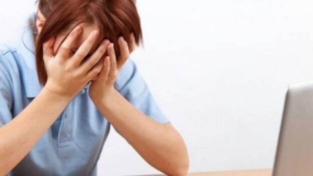 Alumnos proponen expulsar a los acosadores de las redes sociales para luchar contra el 'ciberbullying'