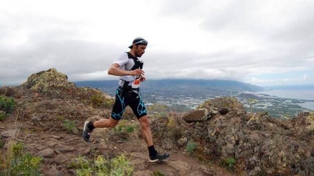 Hernando se proclama tricampeón de la Transvulcania 2016