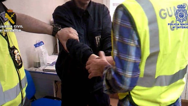 Detenido en Toledo un "ciberdepredador" que embaucaba a niñas para la pornografía