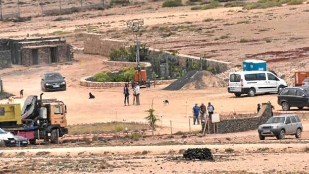 Pitt se cambia del malpaís al jable