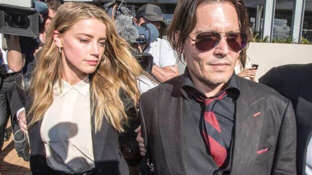 Johnny Depp y Amber Heard se divorcian