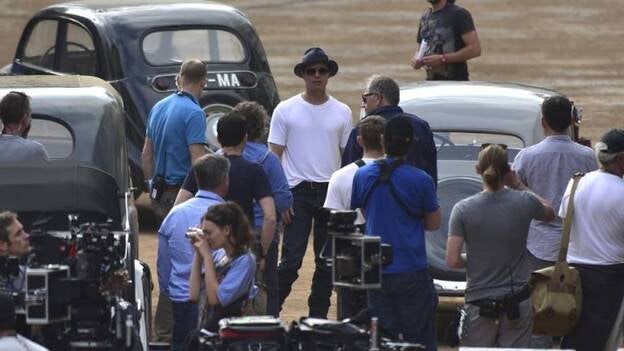 Brad y Marion, armados y peligrosos