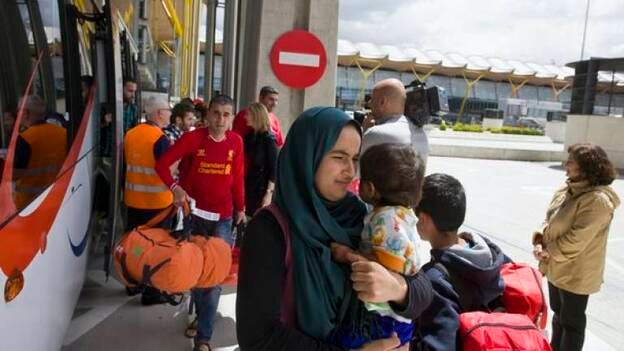 AI cree que el ineficaz sistema de asilo español puede llevar a la indigencia