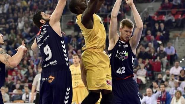 Adiós con honor en Vitoria