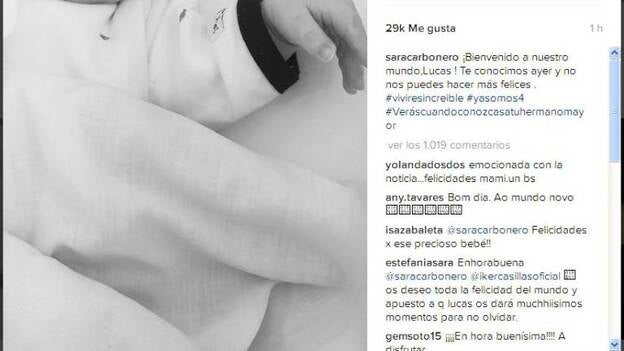 Iker Casillas y Sara Carbonero presentan a su hijo Lucas