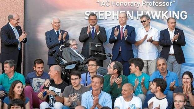 Otro reconocimiento para Hawking