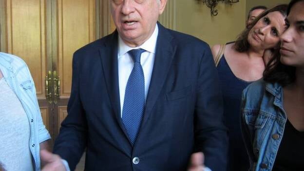 Sánchez, Iglesias y Rivera piden la dimisión de Fernández Díaz por la grabación sobre investigaciones a independentistas