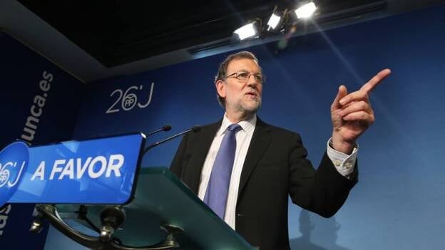 Rajoy pide a otros líderes "tranquilizarse" para evitar terceras elecciones