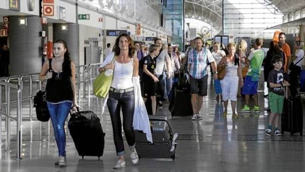 El turismo empuja del empleo