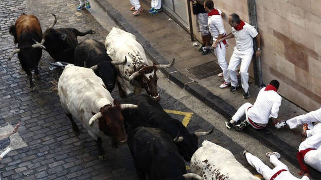 San Fermín y los Fuente Ymbro, protagonistas del día grande de las fiestas