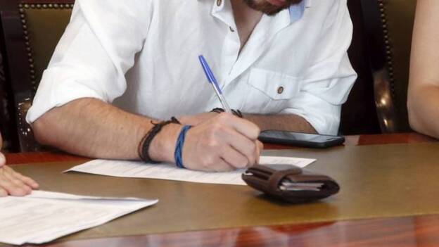 Pablo Iglesias, abierto a un pacto con el PSOE y otras fuerzas para evitar que el PP presida el Congreso