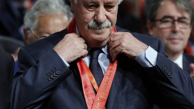 Del Bosque: "Si me necesitan para algo cuenten conmigo"
