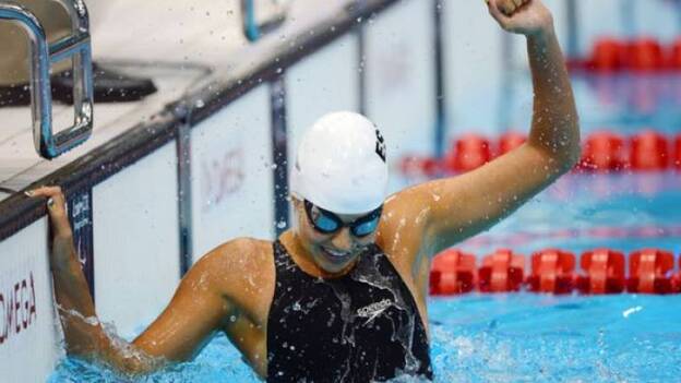 Michelle Alonso recibe la confirmación de su récord del mundo en 50 braza