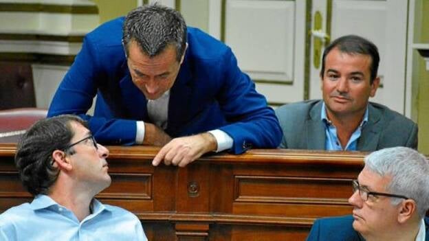 CC, PSC y Curbelo imponen su marco para la reforma electoral