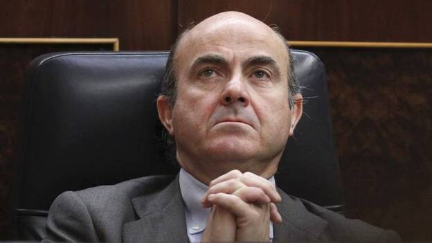 Bruselas cancela la multa a España por incumplir el déficit