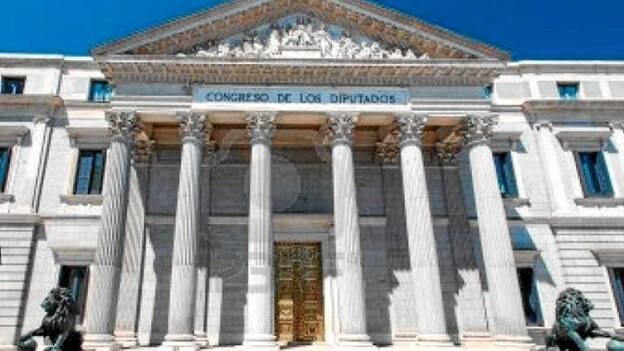 Un mal verano para ser diputado