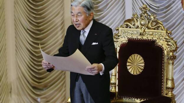 El emperador Akihito de Japón plantea su deseo de abdicar