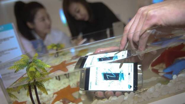 Samsung presenta en Seúl el Note 7 resistente al agua y con escáner de iris