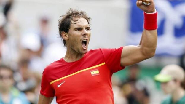 Nadal camina hacia las medallas
