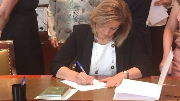 Báñez asume las funciones de Sanidad, Servicios Sociales e Igualdad tras la renuncia de Alonso