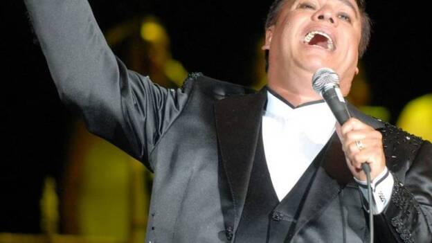 Juan Gabriel, entre el "amor eterno" a Rocío Dúrcal e Isabel Pantoja