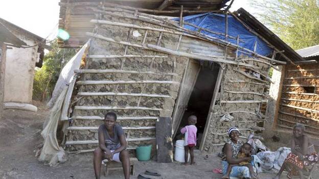 Un poblado de chabolas contra la corrupción tóxica de Kenia