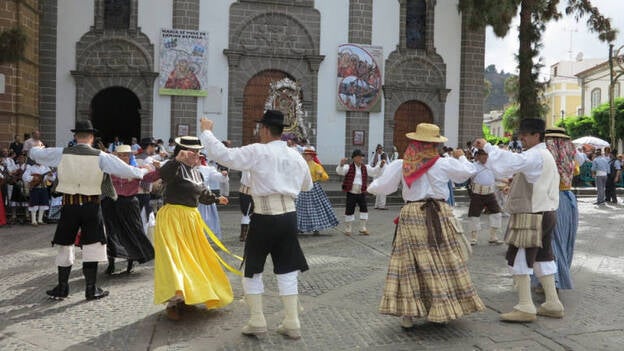 Gran Canaria se congregará mañana en Teror en la 65 romería-ofrenda del Pino