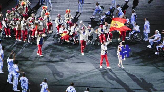 Maracaná llena de música y color el cielo de Río de Janeiro
