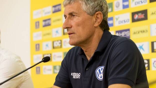 Quique Setién: "No vamos a arriesgar con Viera y David García"
