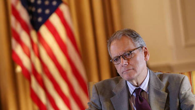 Obama nombra a Jeffrey DeLaurentis como embajador en Cuba