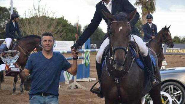 Victoria de Esteban Domínguez en la prueba de 1,30 metros