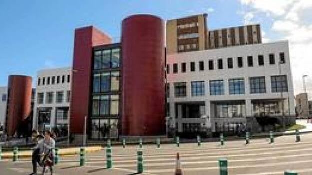 El Servicio de Obstetricia del Hospital Materno, entre los mejores de España