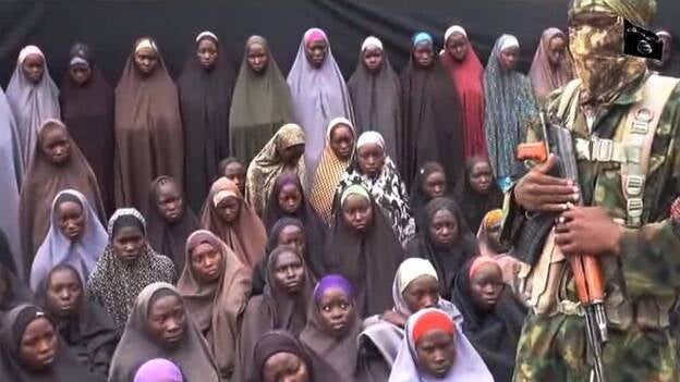 Liberadas 21 de las 200 niñas secuestradas en Chibok por yihadistas
