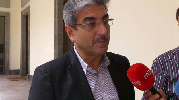 Román Rodríguez dice que la nueva Ley del suelo sitúa a Canarias en un "desarrollismo puro y duro" preconstitucional