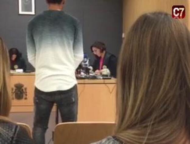 Araujo en el banquillo