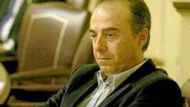 Zerolo dice que González impuso el precio de compra con "lo tomas o lo dejas"