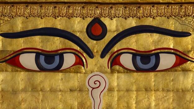 Los tres ojos de Buda vuelven a ver tras el terremoto en Nepal