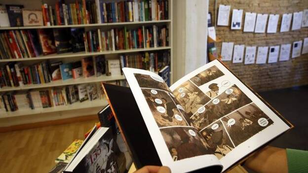 El amor a la cultura en el duro día a día de una pequeña librería