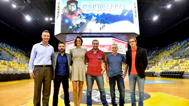 Multitudinario ascenso al Mont Blanc en el Arena