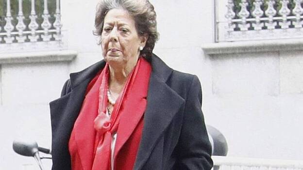 Barberá llega a la sede del Supremo para comparecer como investigada