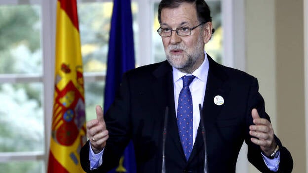 Rajoy expresa condolencias por muerte de Castro, "figura de calado histórico"