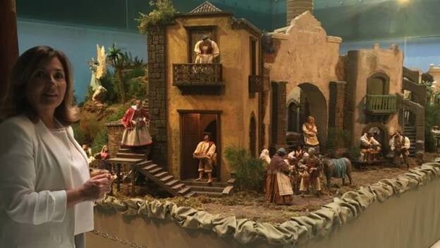 El Belén de las Casas Consistoriales ambienta la Navidad en la arquitectura y los paisajes canarios